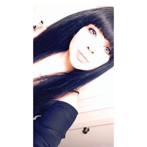Meet your Posher, Shaina